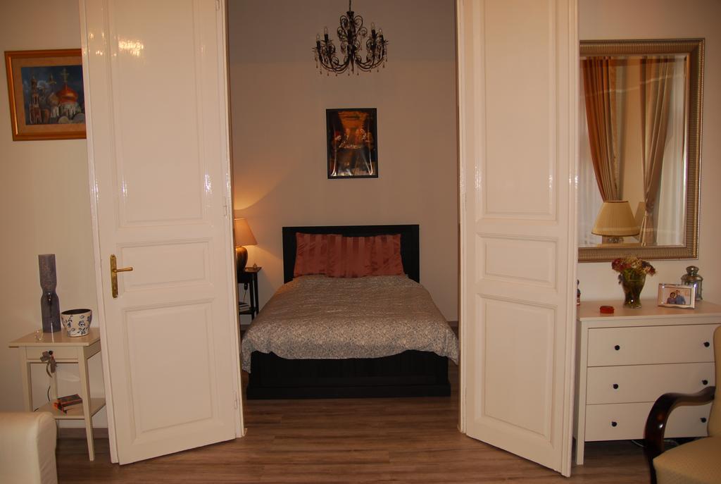 Balazs Apartment - Oktogon بودابست المظهر الخارجي الصورة