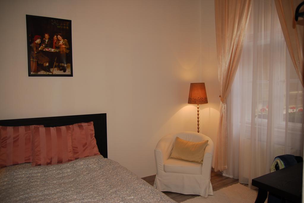 Balazs Apartment - Oktogon بودابست المظهر الخارجي الصورة